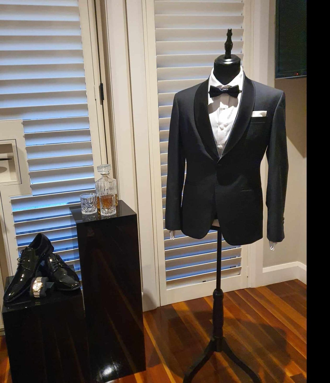 Groom room setup